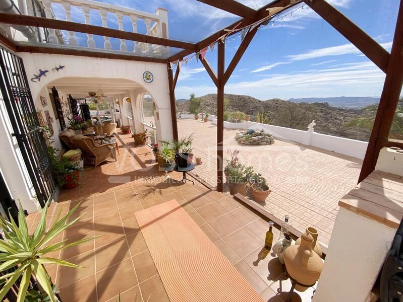 VH2447: Country House / Cortijo for Sale in Huércal-Overa Countryside