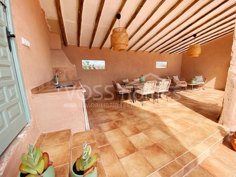 VH2449: Country House / Cortijo for Sale in Huércal-Overa Countryside