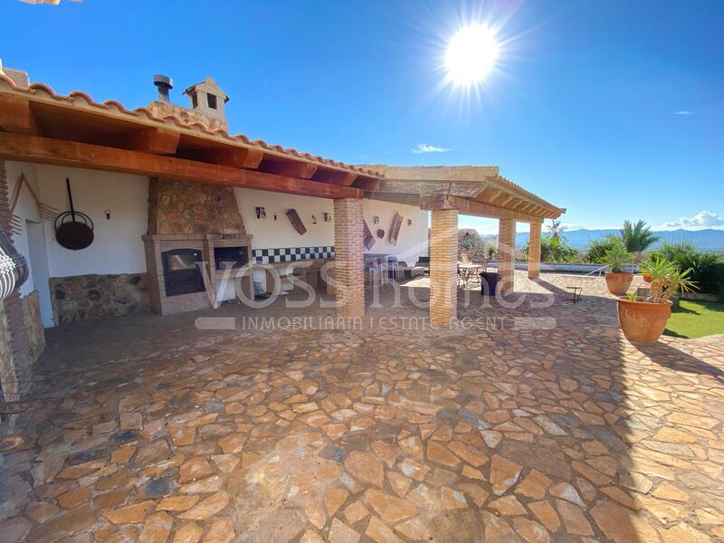 VH2458: Country House / Cortijo for Sale in Huércal-Overa Countryside