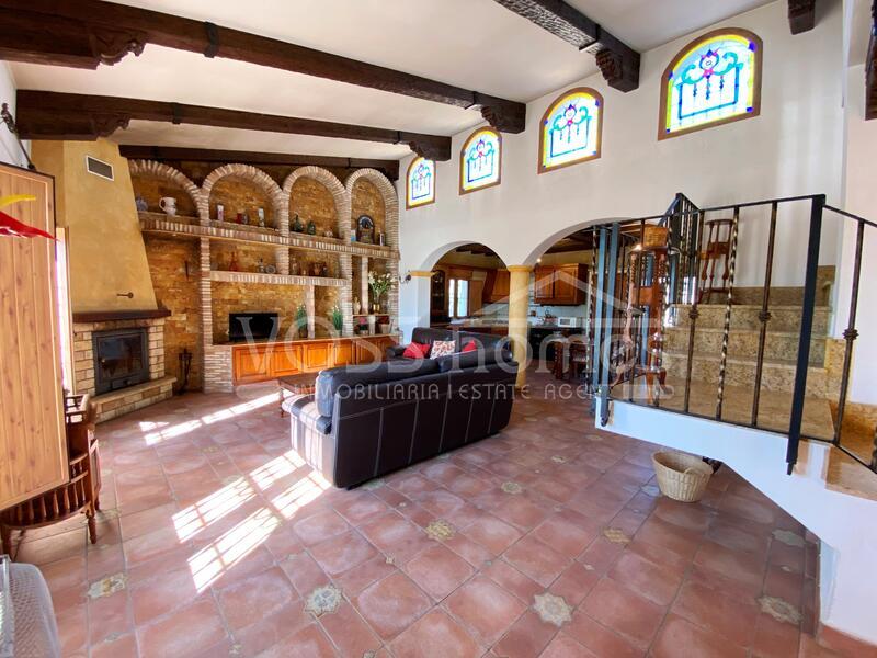 VH2458: Country House / Cortijo for Sale in Huércal-Overa Countryside