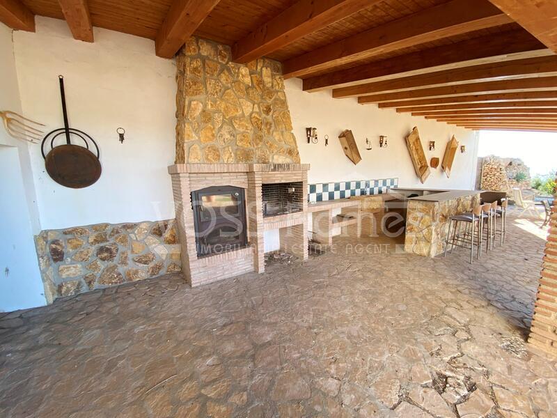 VH2458: Country House / Cortijo for Sale in Huércal-Overa Countryside