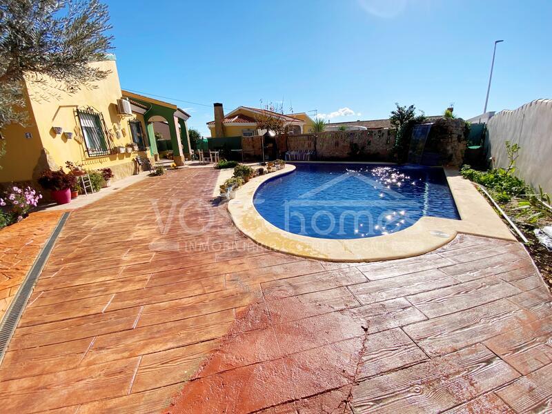 VH2461: Villa for Sale in Urcal, Almería