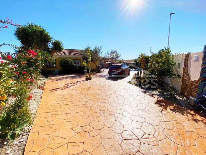 VH2461: Villa for Sale in Urcal, Almería