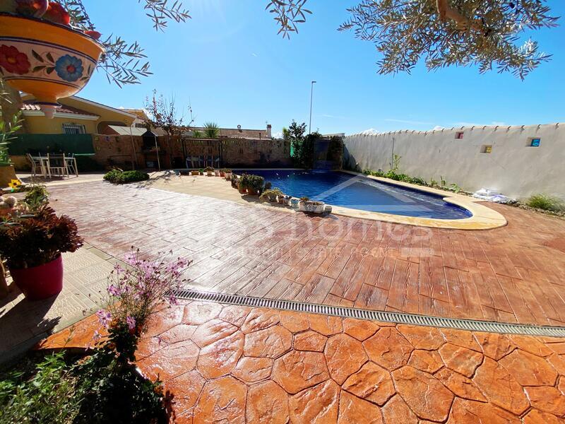 VH2461: Villa for Sale in Urcal, Almería