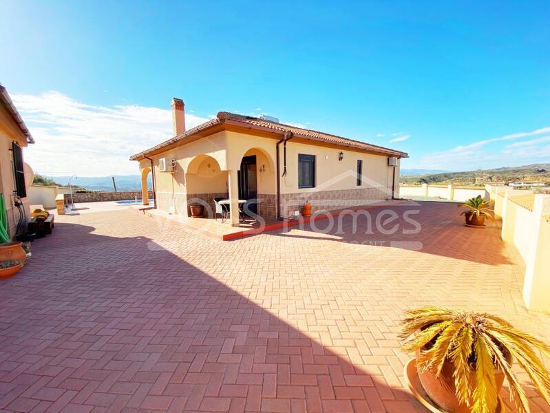 VH2462: Villa for Sale in Zurgena Area