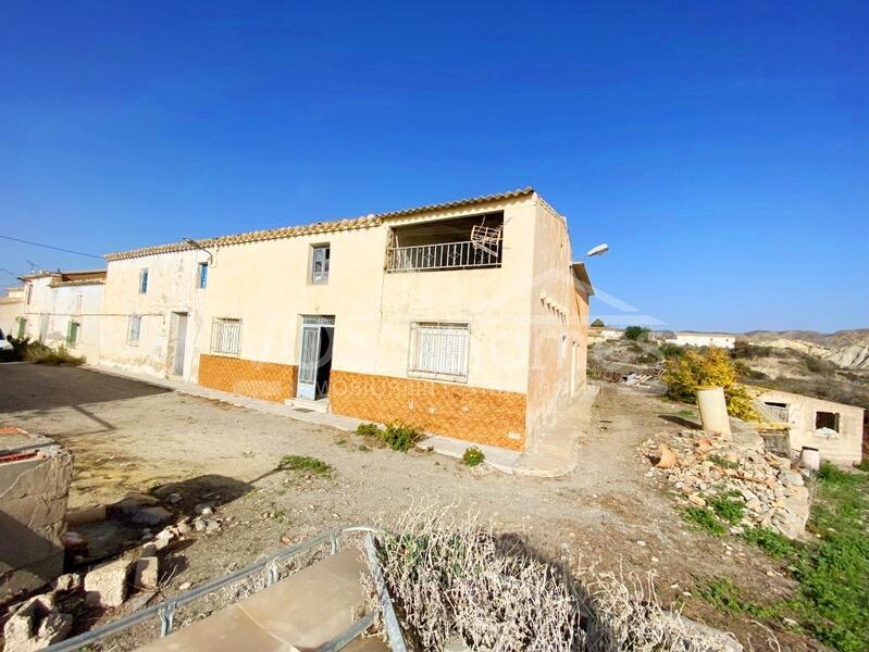 VH2476: Country House / Cortijo for Sale in Huércal-Overa Countryside