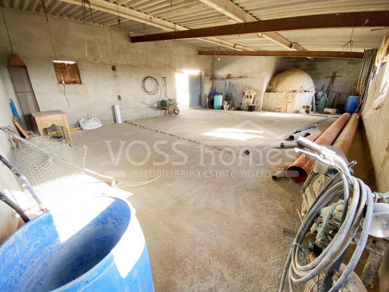 VH2476: Country House / Cortijo for Sale in Huércal-Overa Countryside