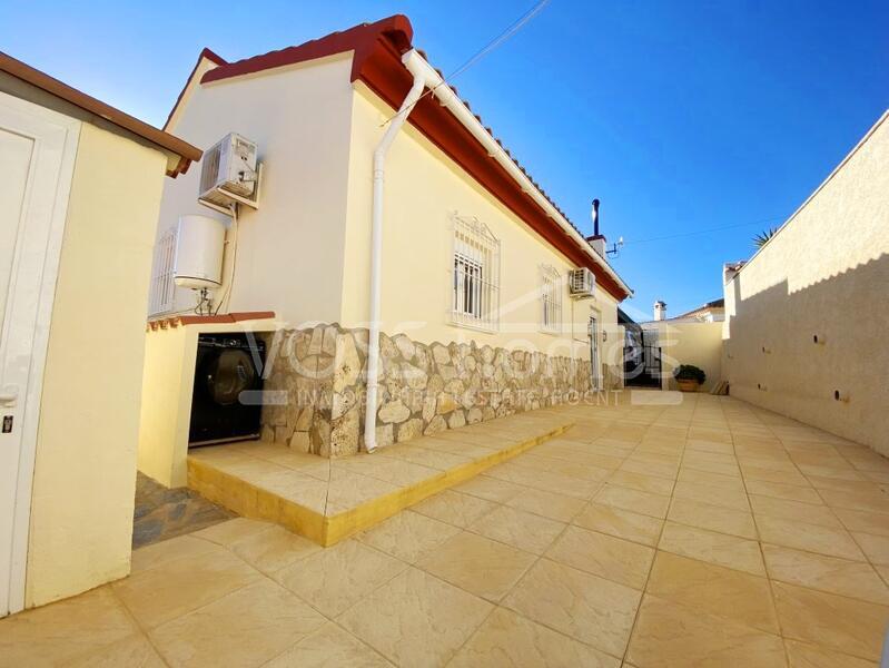 VH2480: Villa for Sale in Arboleas Area