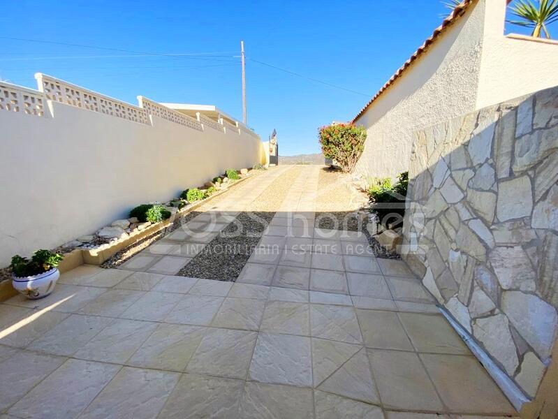 VH2480: Villa for Sale in Arboleas Area