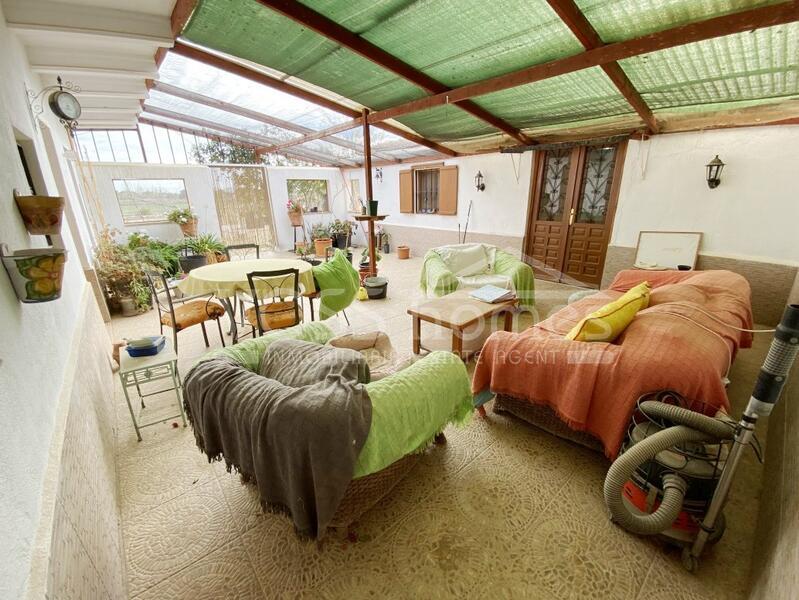 VH2486: Country House / Cortijo for Sale in Huércal-Overa Countryside