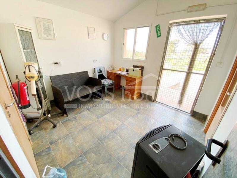 VH2486: Country House / Cortijo for Sale in Huércal-Overa Countryside