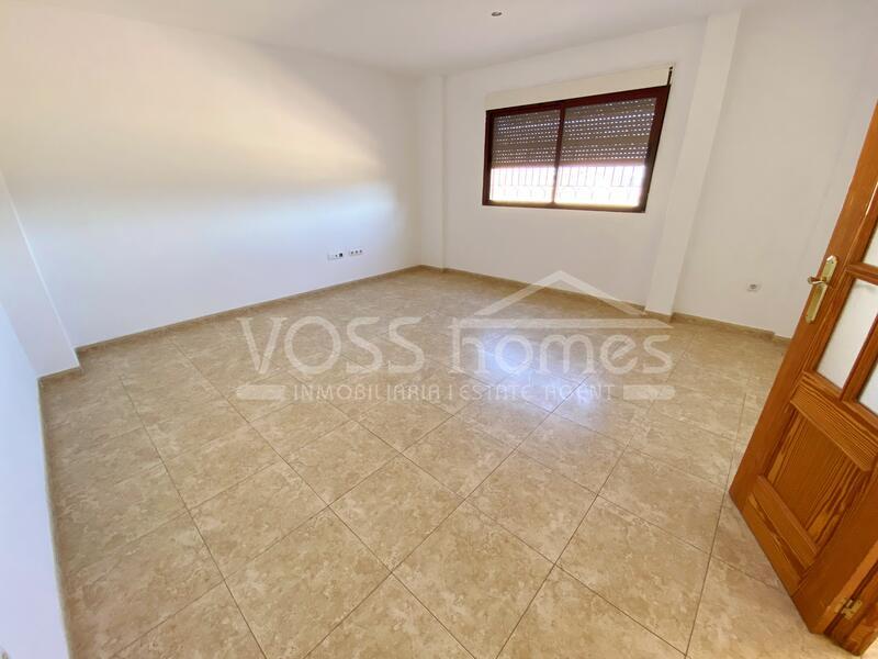 VH2487: Village / Town House for Sale in Huércal-Overa Town