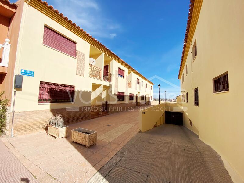 VH2487: Village / Town House for Sale in Huércal-Overa Town