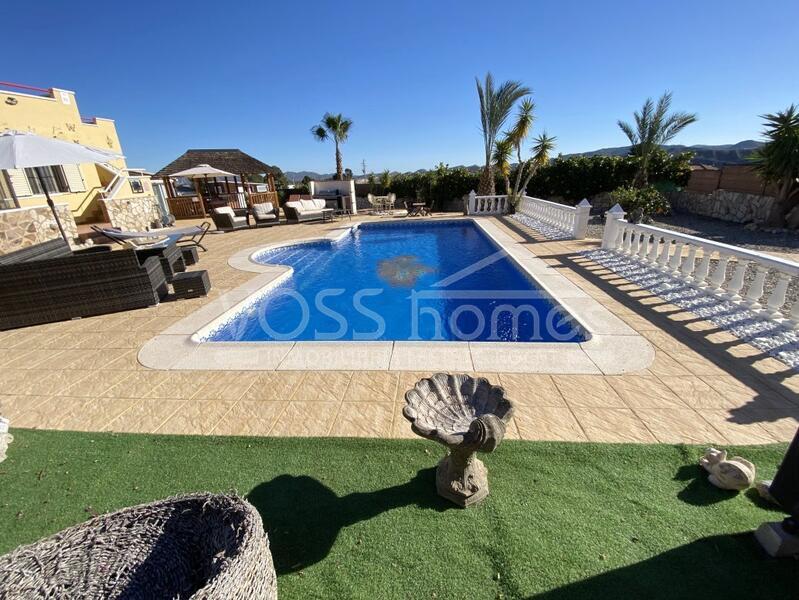 VH2491: Villa for Sale in La Alfoquia Area