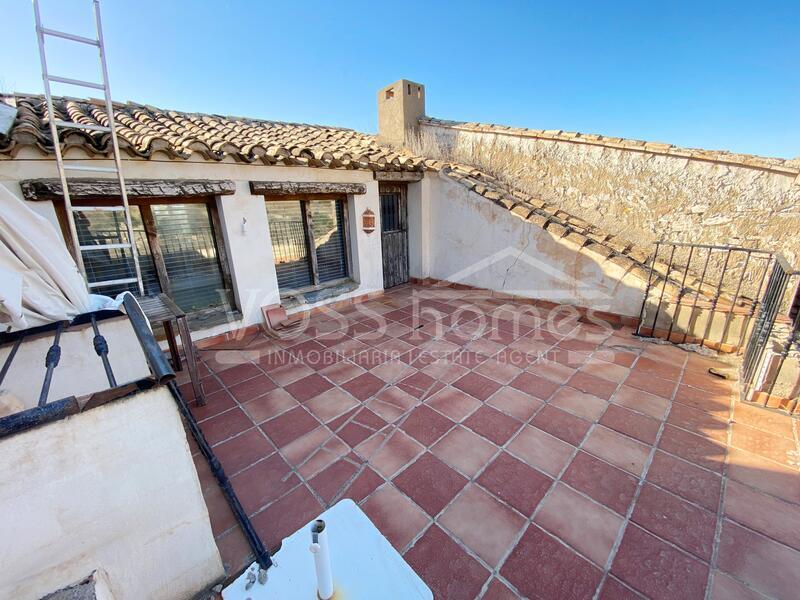 VH2494: Country House / Cortijo for Sale in Huércal-Overa Countryside