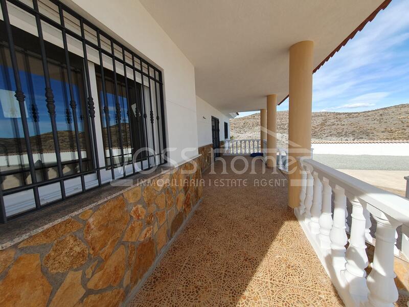 VH2502: Villa for Sale in Puerto Lumbreras Area