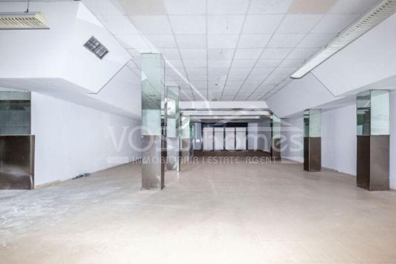 VH2505: Commercial for Sale in Huércal-Overa Town