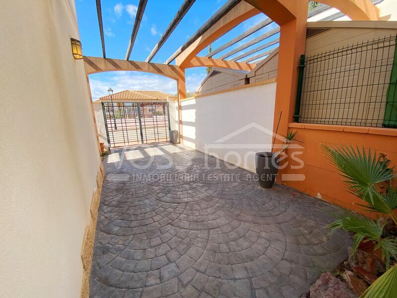 VH2525: Duplex for Sale in La Alfoquia Area