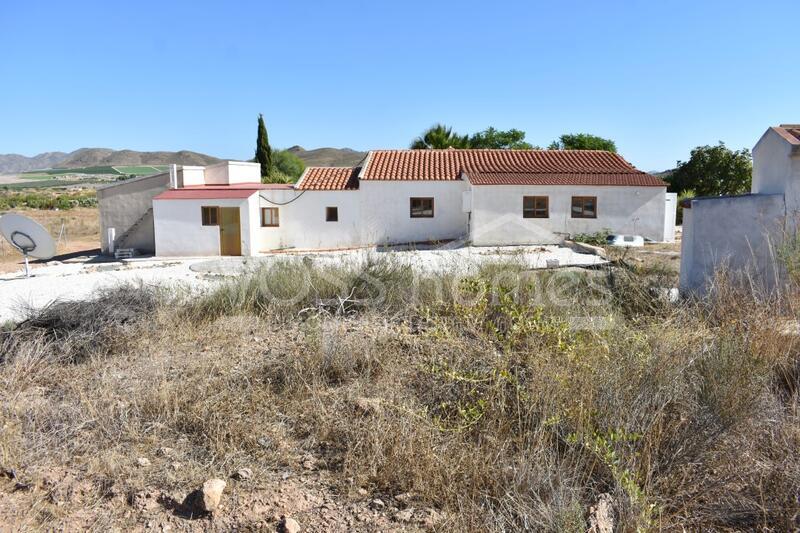 VHR1852: Maison de campagne a louer dans Région d'Almendricos