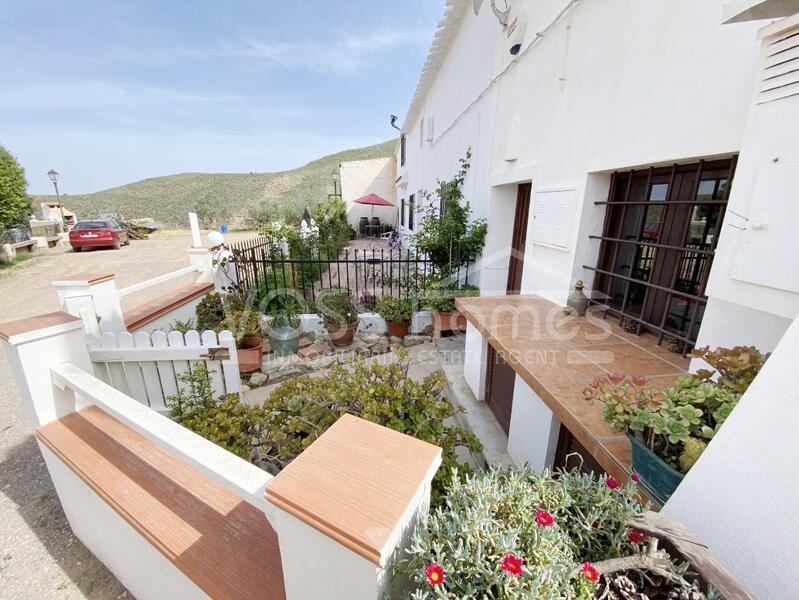 VHR2396: Casa Arditi, Landhuis te huur in Taberno, Almería